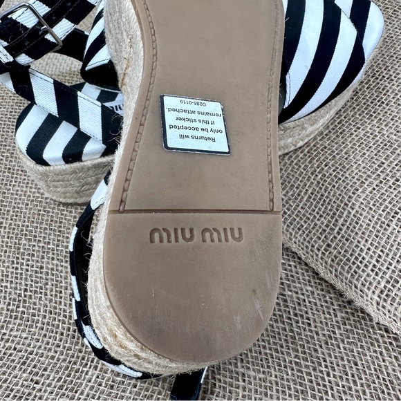 MIU MIU Black and White Striped Canvas Platform Espadrilles Wedges - Picture 9 of 10